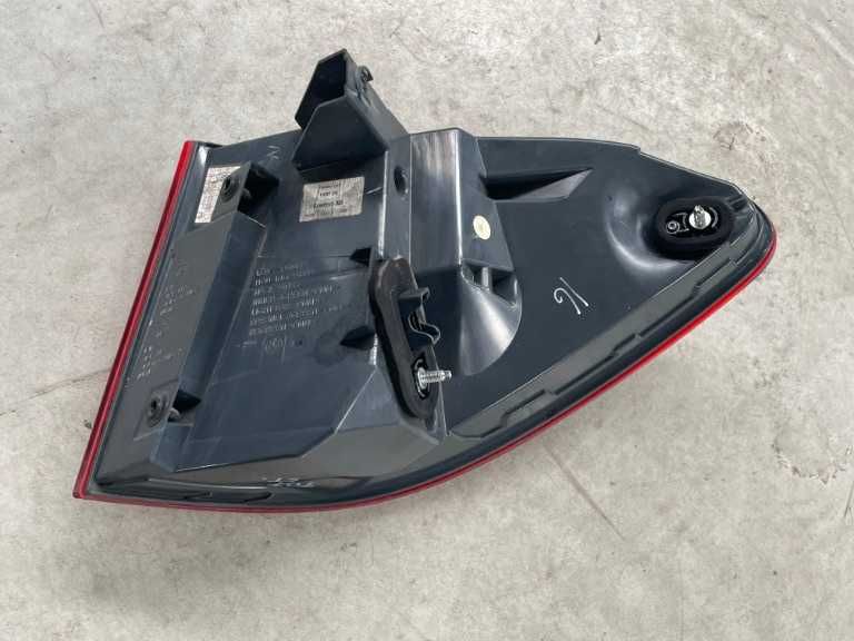 Stop aripa stanga Bmw seria 5 GT F07 cod 7199643