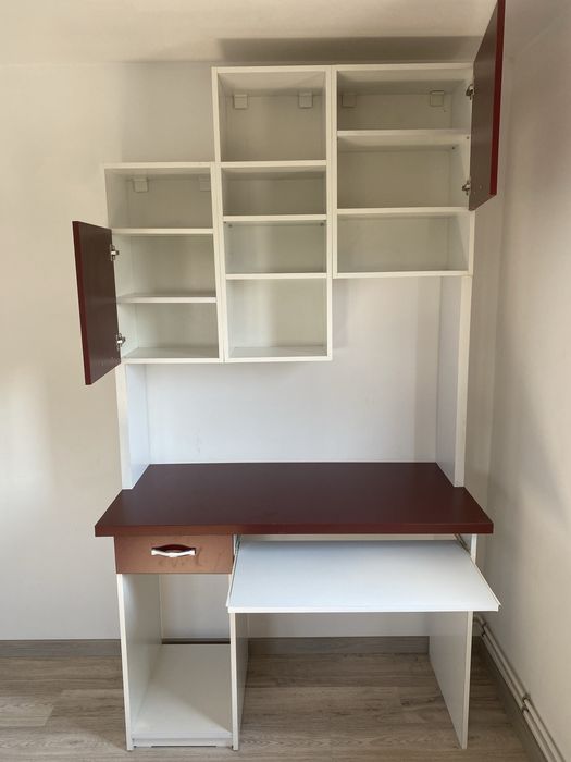 Birou NOU cu loc de depozitare