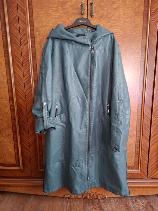 Плащ, натуральная кожа Китай