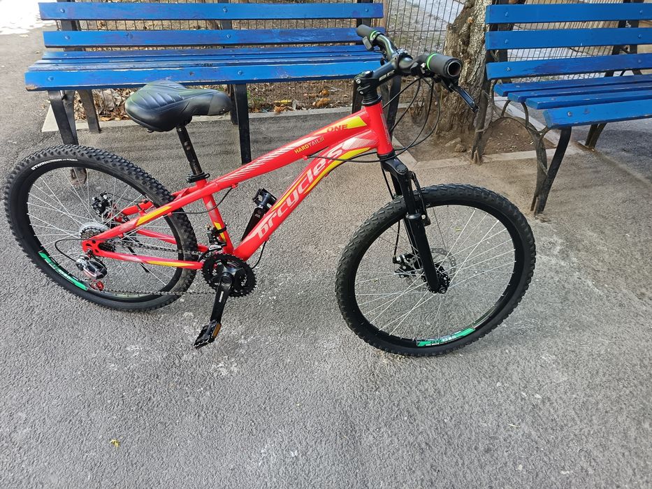 Vând bicicleta 24 inch
