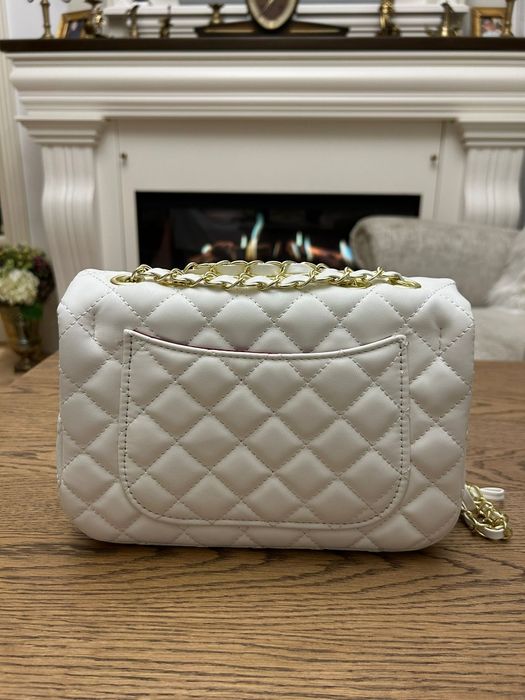 Geantă elegantă , Chanel stil luxury – alb, matlasată