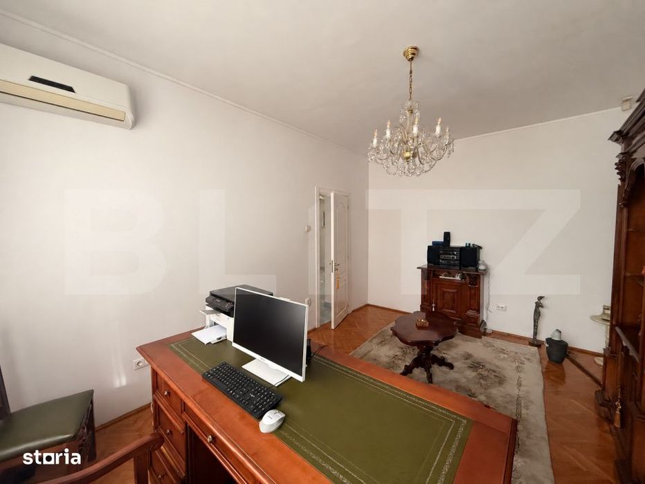 Casa premium, ultracentrala  cu piscina si 1249 mp teren.