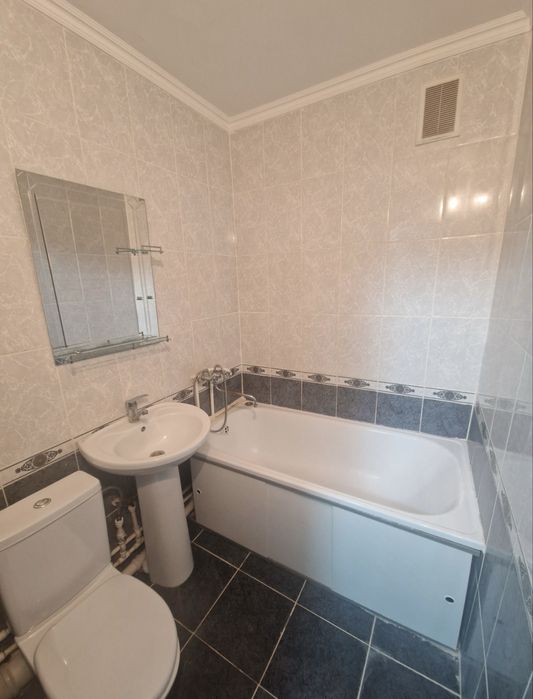 По часам 1 час 2000