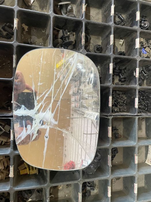 Зеркало на любое авто