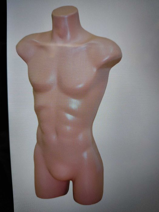 Манекени за бельо