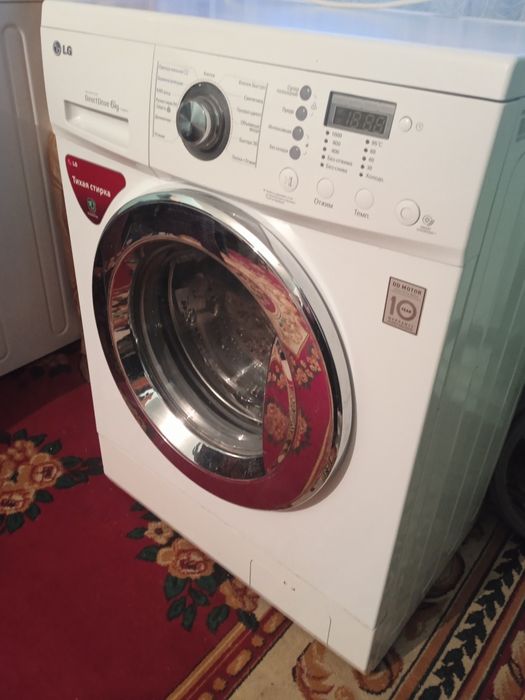 Продам стиральную машину