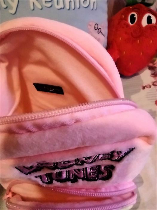 Две нови детски раници Angry Birds, Looney Tunes