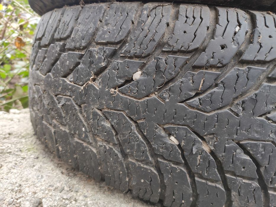 4бр Зимни гуми 265 75 16 - Nokian