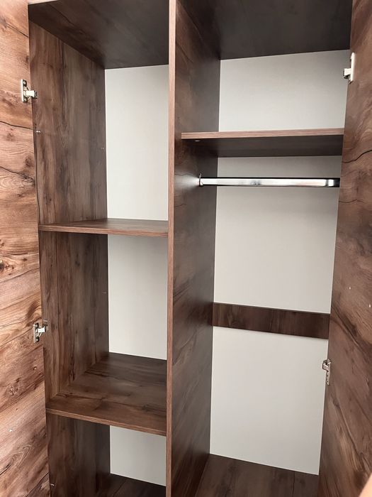 Вирджиния, Шкаф 2Д 1830, Таксус, Майстар