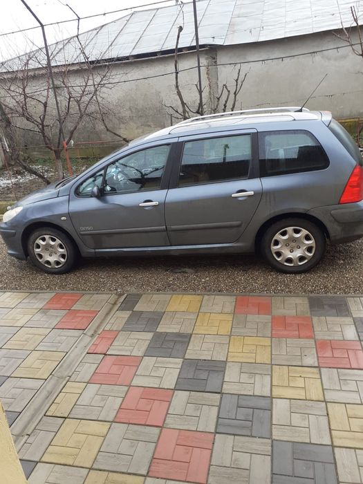 Vând Peugeot 307 SW