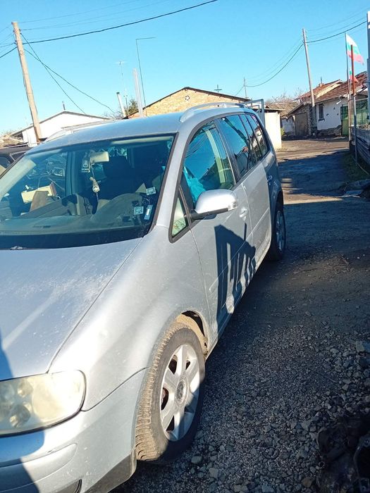 Volkswagen Touran 2006 година 2.0 TDI 140 к.с