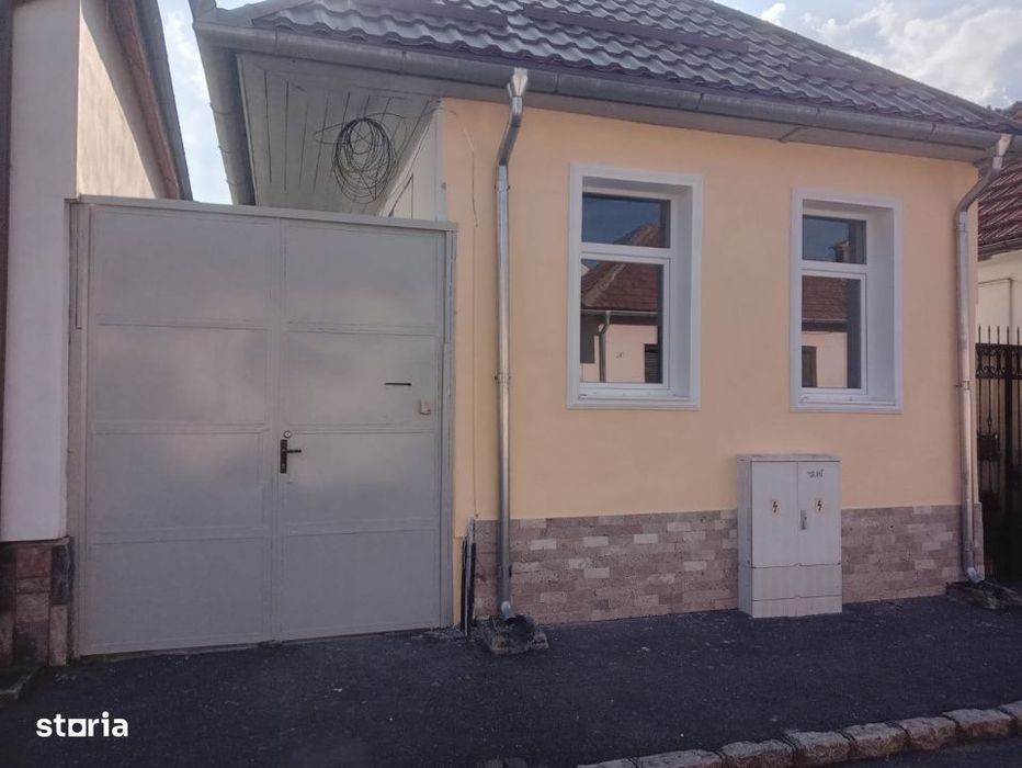 Casa cu 2 camere, suprafata de 70 mp, in zona Grivitei