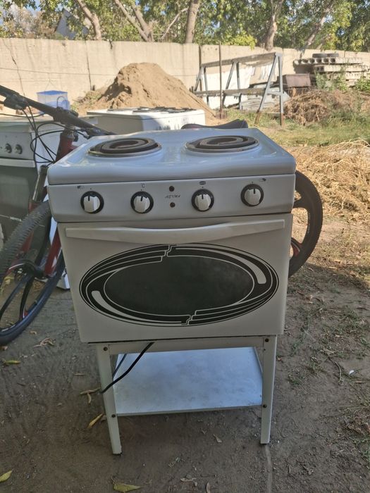 Продам электро плиту Мечта