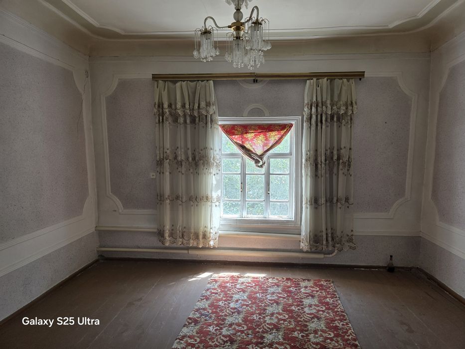 Ховли сотилади, кармана тумани зиёкор мфй, 15 мактаб олдида срочно