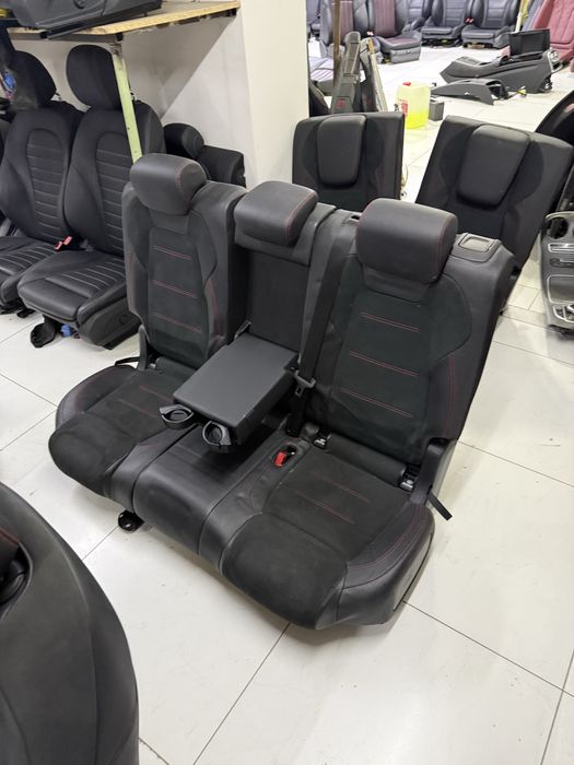 Mercedes GLB. Alcantara