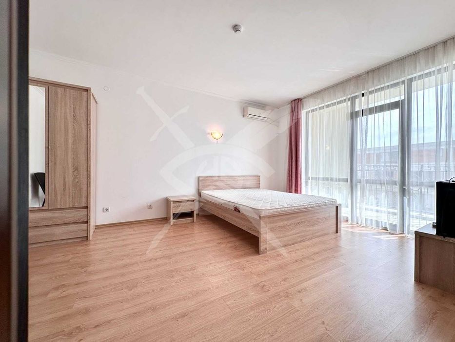 Продава се Двустаен апартамент в к.к. Слънчев бряг - 83 кв.м за 1144 €/кв.м - Снимка #3