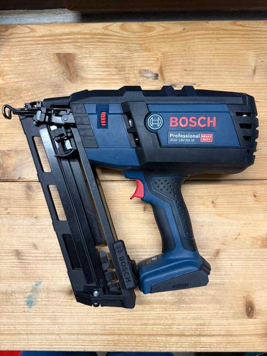 Pistol cu cuie BOSCH GNH 18V-64 M