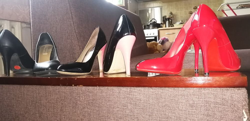 Продам туфельки на золушку