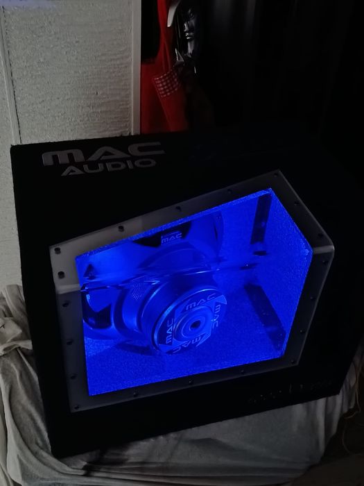 Subwoofer alpine