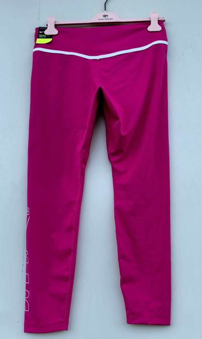 Nike оригинален дамски клин Л размер нов