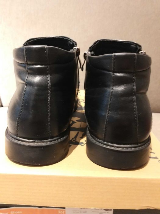 Ботинки демисезонные