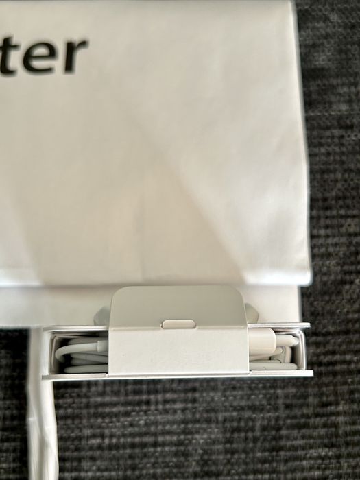 НОВИ Apple EarPods Слушалки