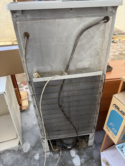 Холодильник рабочий с износом