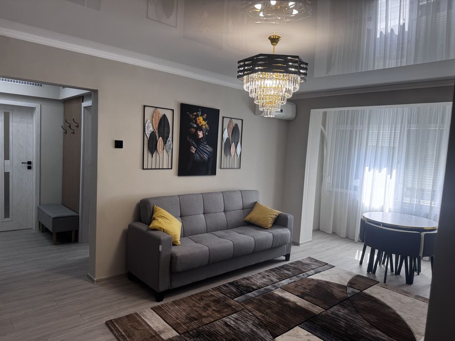 Apartament 3 camere Piața Mare–Roșiori | Renov. complet 2025 | 2 balcoane | REHAU | Mobilat