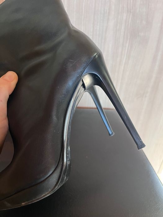 Обувки на ток + подарък