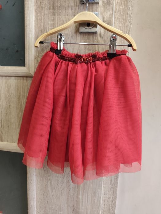 Продавам сет детски дрешки