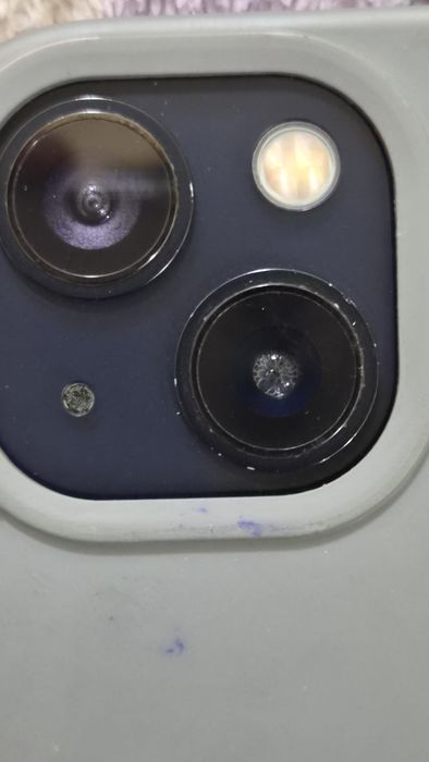 продаю Iphone 13 за 80тысяч