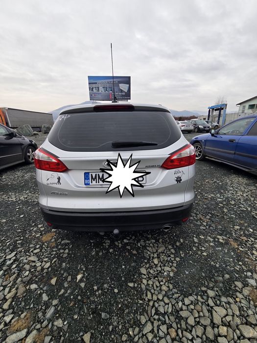 Vând ford focus mk3 2014.2.0 140cp