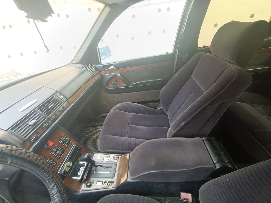 Mercedes Benz w140 s320