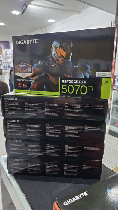 Rtx 5070ti Gigabyte windforce oc sff 16gb