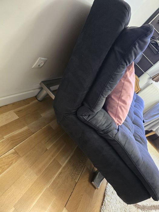 Canapea extensibila 3 locuri
