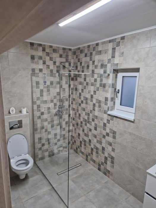 Casa 4 camere cu sistem fotovoltaic si curte generoasa