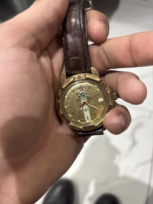 Продам часы командирские