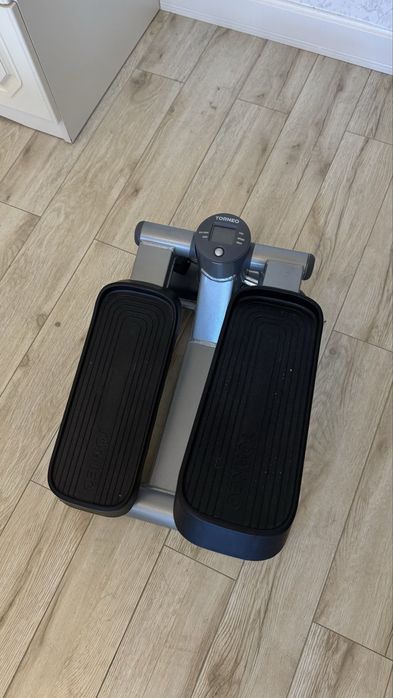 Степпер Torneo серый цвет