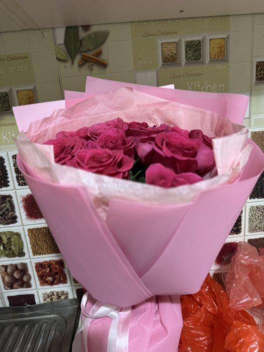 букет жана алдым