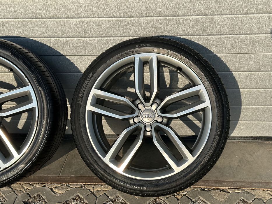 Джанти с гуми AUDI SQ5 21 8R0601025AM