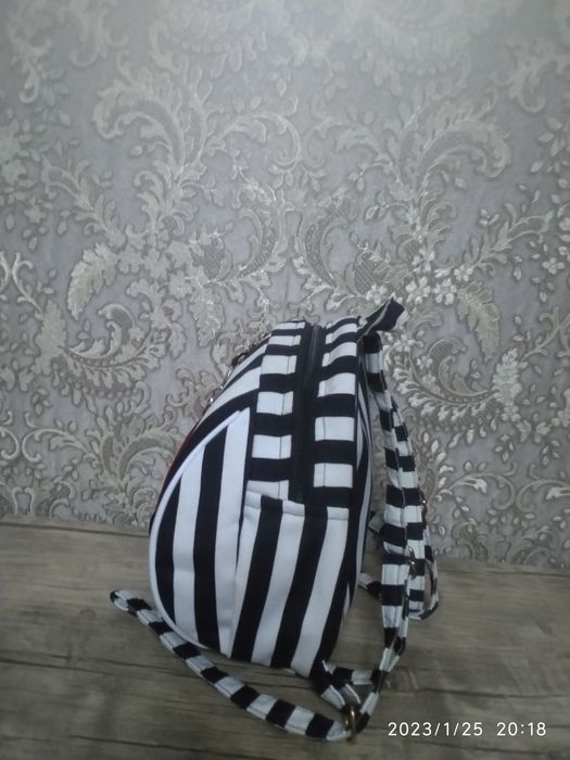 Рюкзак для девочк