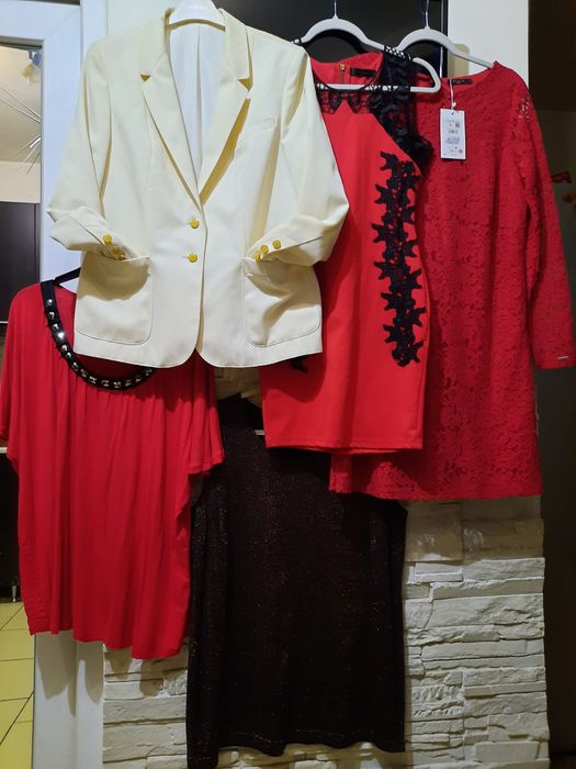 Bluze/Bolero nr.50/54 cu broderie, voal, paiete