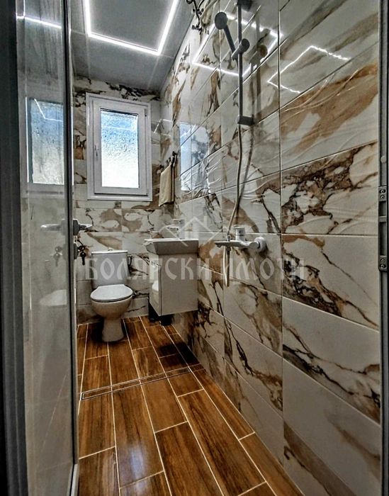 Дава се под наем Двустаен апартамент в Велико Търново, Център - 60 кв.м за 453.9 € - Снимка #5