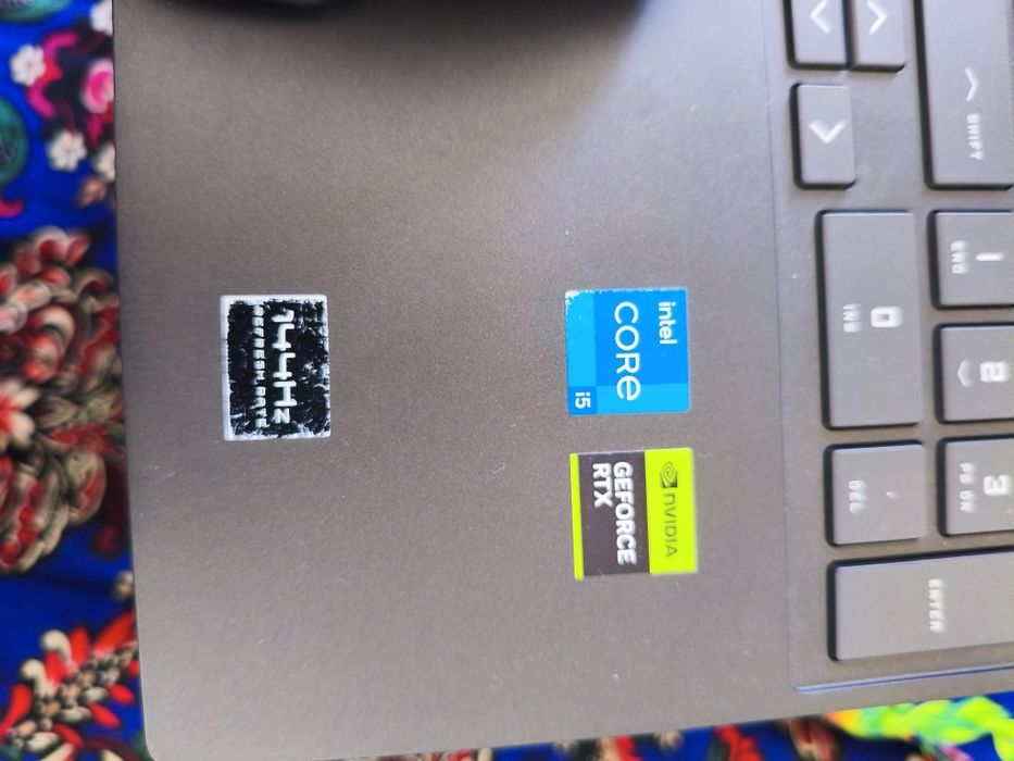 Noutbook viktuc yangi