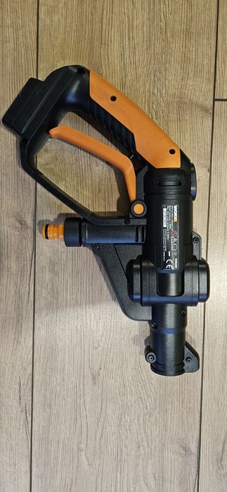 Акумулаторна водоструйка WORX WG629E 20V с 2 батерии