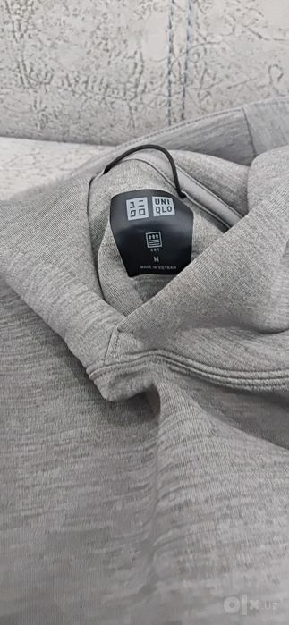 Продам худи Uniqlo
