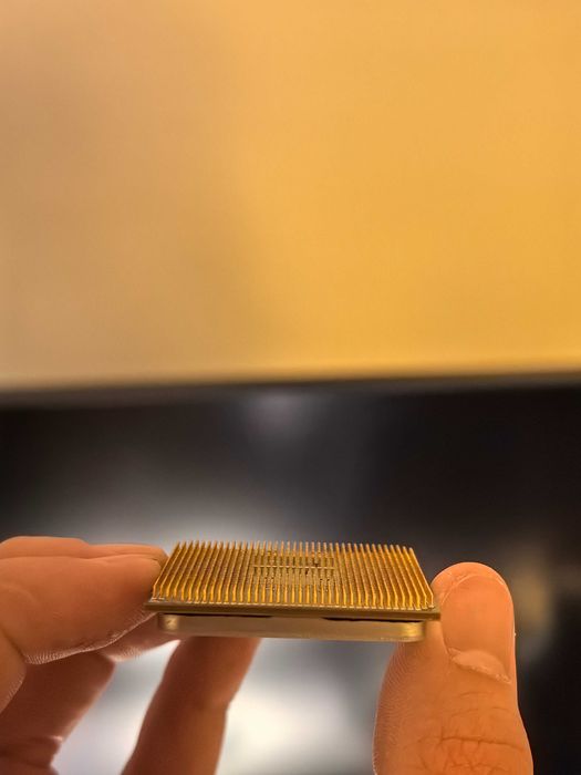 Процесор AMD Athlon 3000G