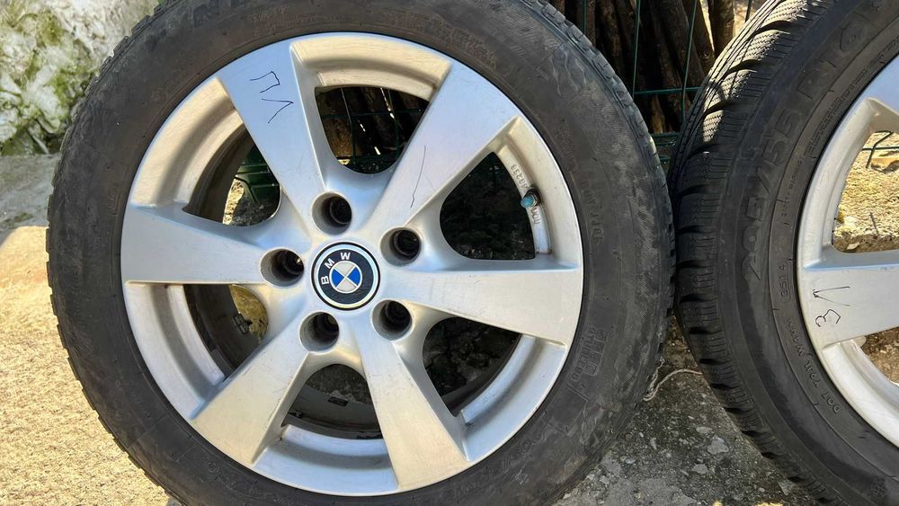 Джанти с зимни гуми за BMW E87 (1 серия) 16 цола – оригинални BMW