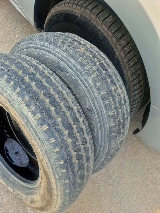2 бусови гуми 175R14C