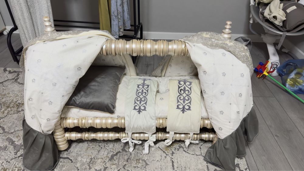 Продается бесик вместе с жасау